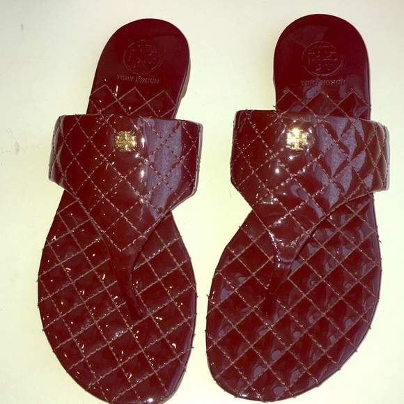 Tory Burch Shoes - Tory Burch Kent Quilted 👡Sandal